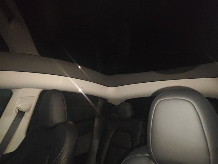 Model Y 2022 Facelift RWD photo 8