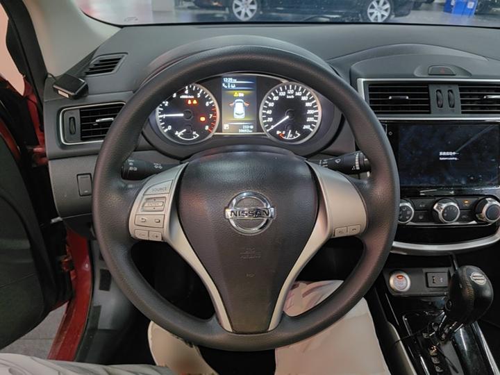 Tiida 2019 1.6L CVT China VI photo 2