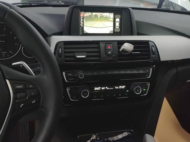 3 Series 2017 320i M Sport photo 8