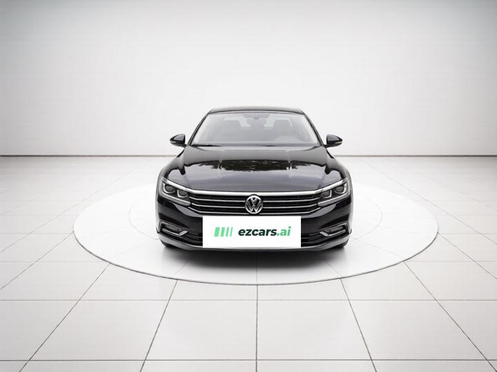 Passat 2017 330TSI DSG photo 2