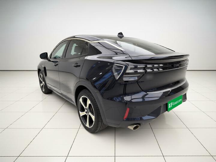 05 2020 2.0TD RWD Plus photo 4