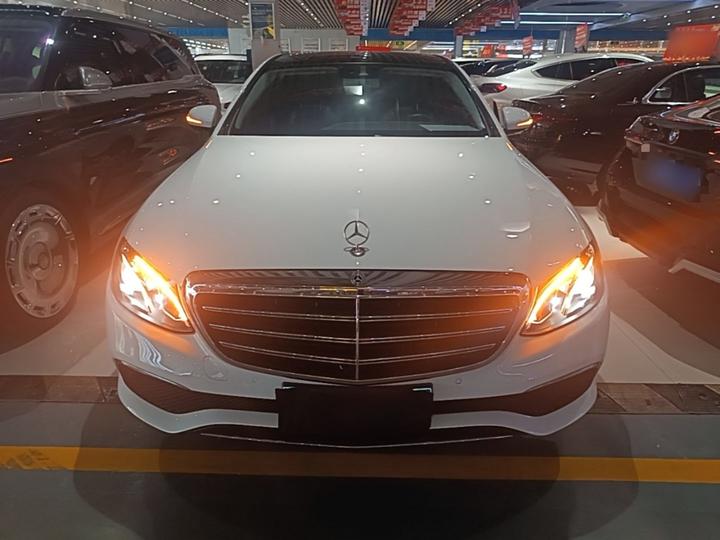 E-Class 2017 E 300 L Luxury photo 2