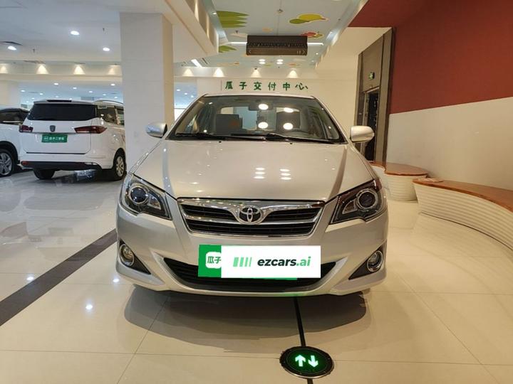 2013 1.6L AT Excellence photo 2