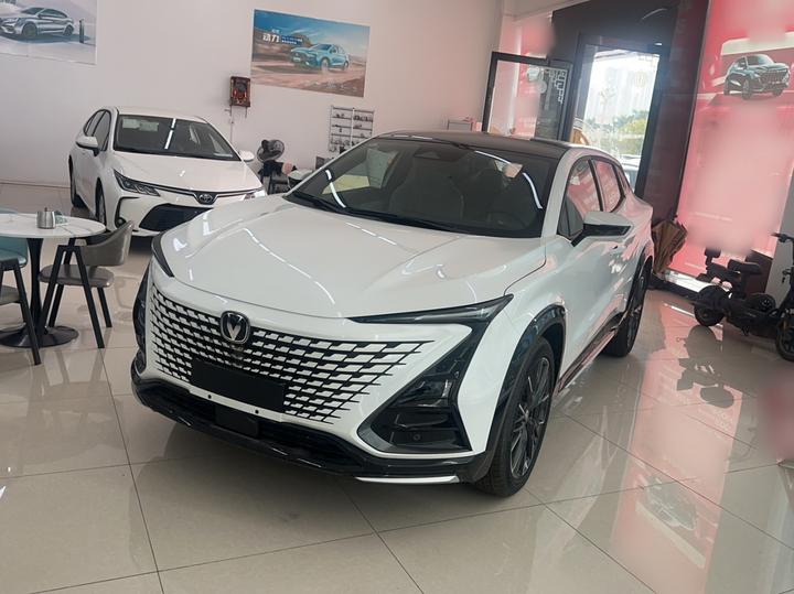 UNI-T 2023 2nd Gen 1.5T Premium