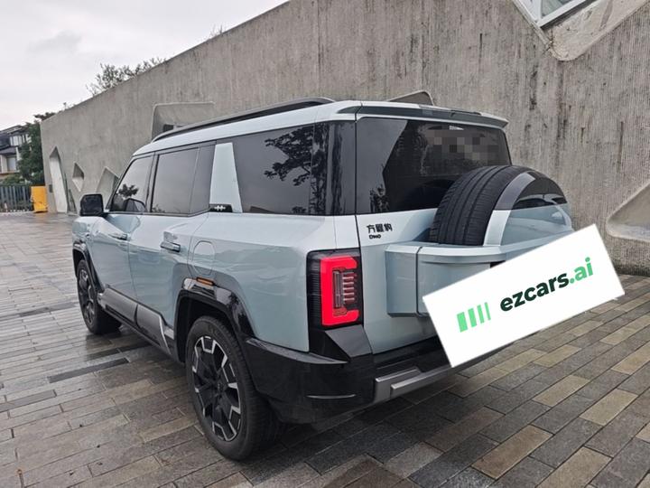 Fang Cheng Bao Leopard 8 2025 Flagship 7-Seater photo 4