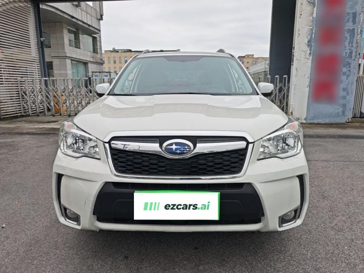 Forester 2015 2.0i Anniversary Edition photo 2