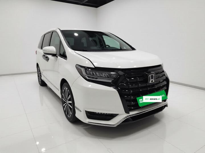 Elysion 2022 2.0L e:HEV Luxury photo 3