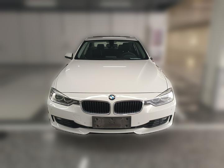 3 Series 2015 320i Fashion photo 2