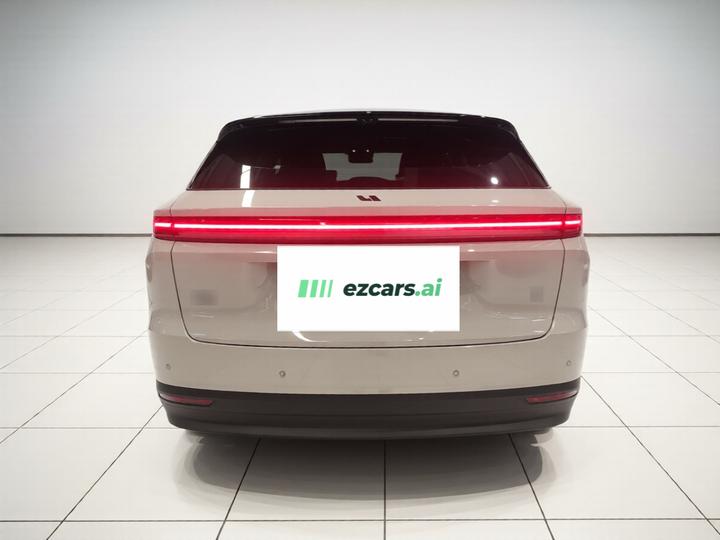 Li Auto i6 2025 AWD Standard photo 3