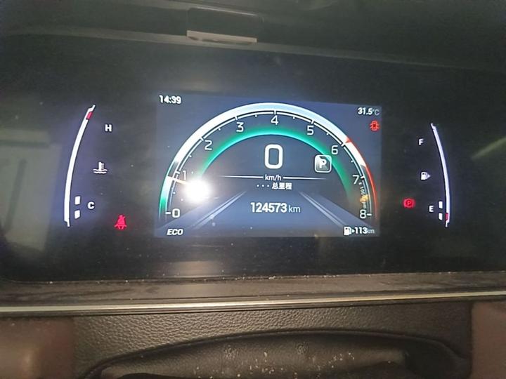 GAC Trumpchi M6 2021 PRO 270T DCT Elite photo 3