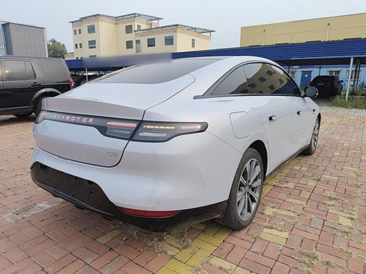 Leapmotor C01 2024 EV 525 Exclusive photo 4