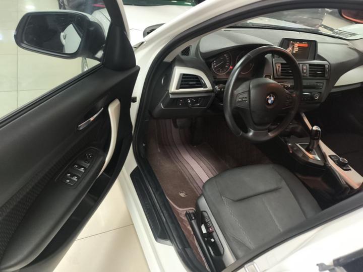 1 Series Imported 2013 Facelift 118i Leading photo 3