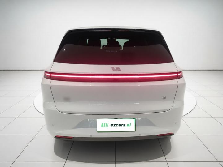 Li Auto L6 2025 Max Smart Refresh Edition photo 5