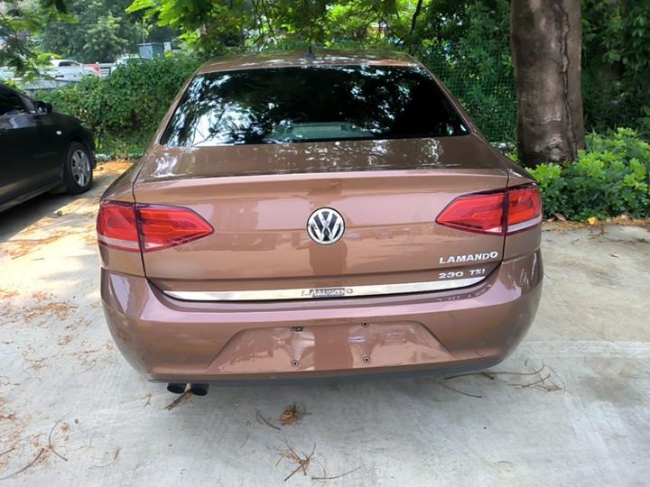 Lamando 2015 230TSI DSG photo 3