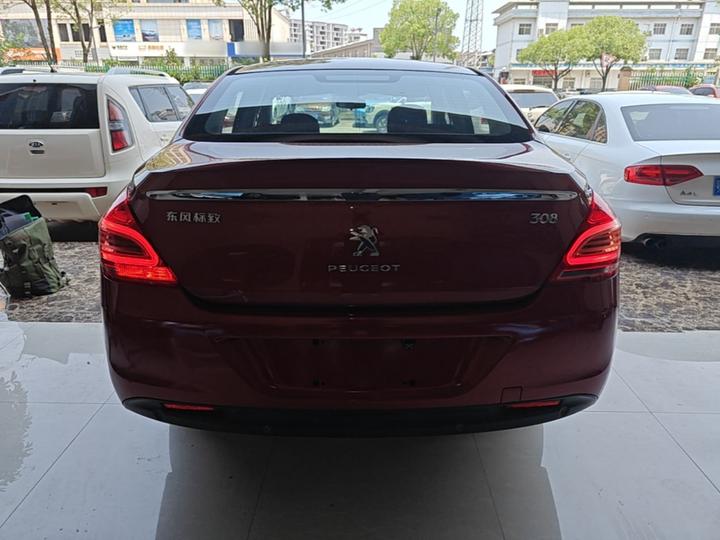 308 2014 Classic 1.6L AT photo 3