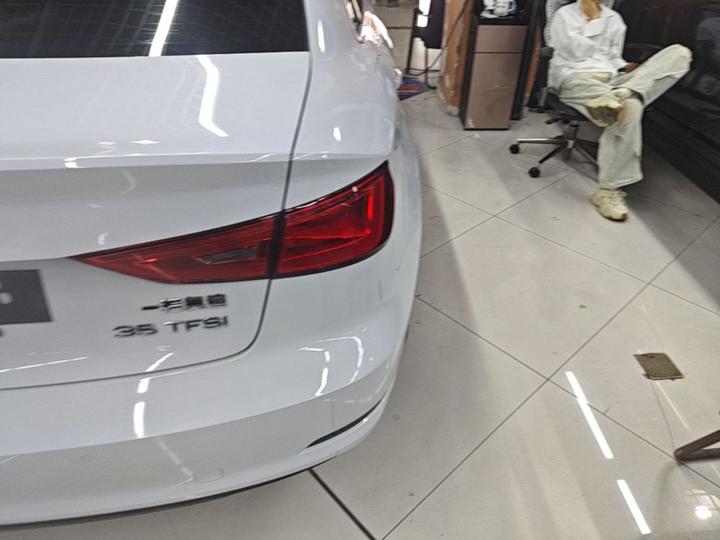 A3 2015 Limousine 35 TFSI photo 7