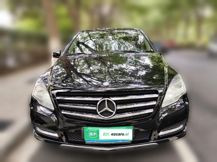 R-Class 2010 R 350 L 4MATIC photo 2