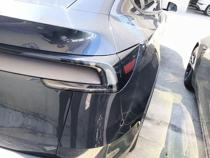 Model Y 2025 Long Range AWD photo 7