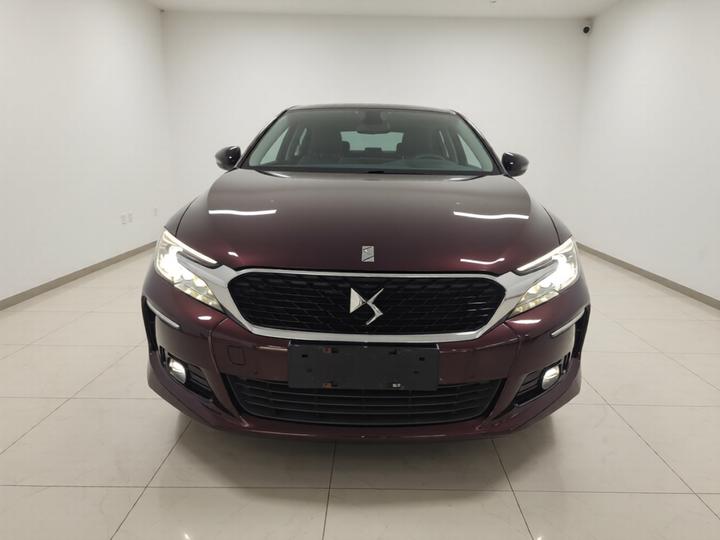 5LS 2018 30THP Premium photo 2