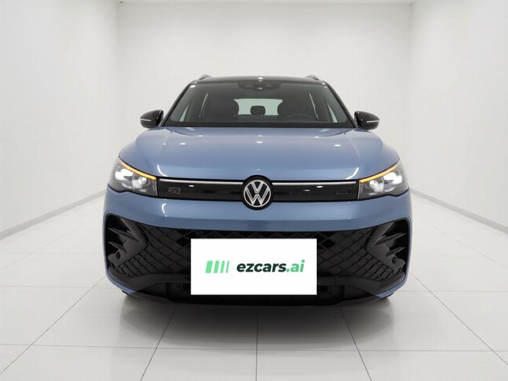 Tiguan L 2026 PRO 380TSI AWD R-Line Smart Premium photo 2