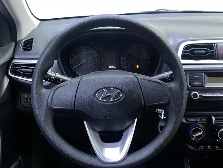 Verna 2020 1.4L MT GL Refresh Edition photo 2
