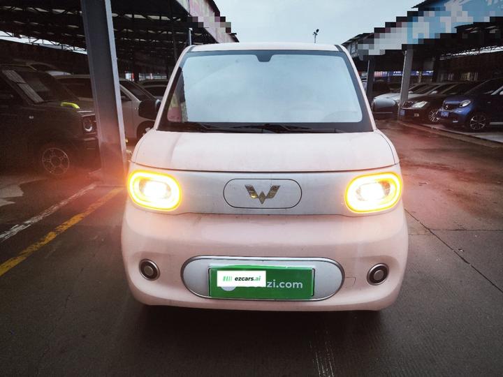 Hongguang MINIEV 2024 3rd Gen 215km photo 2