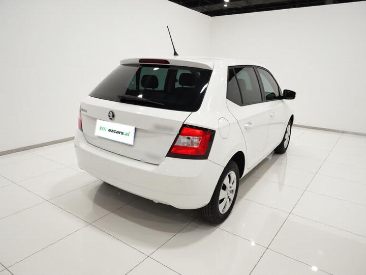 Fabia 2015 1.4L AT photo 6