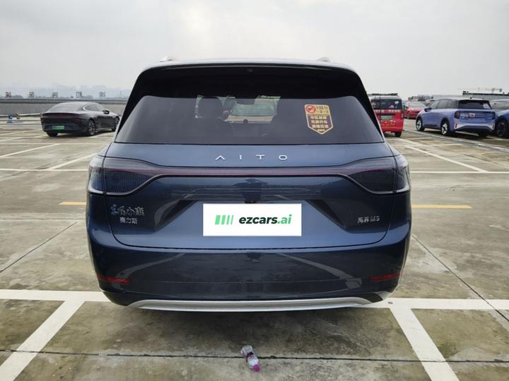 HIMA AITO M9 2024 EREV Ultra 42kWh 6-Seater photo 5