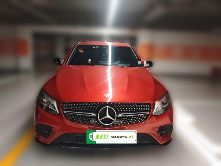 GLC Coupe 2019 GLC 200 4MATIC Coupe SUV photo 2
