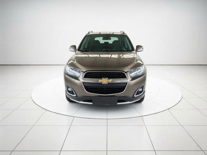 2015 2.4L RWD City 7-Seater photo 2