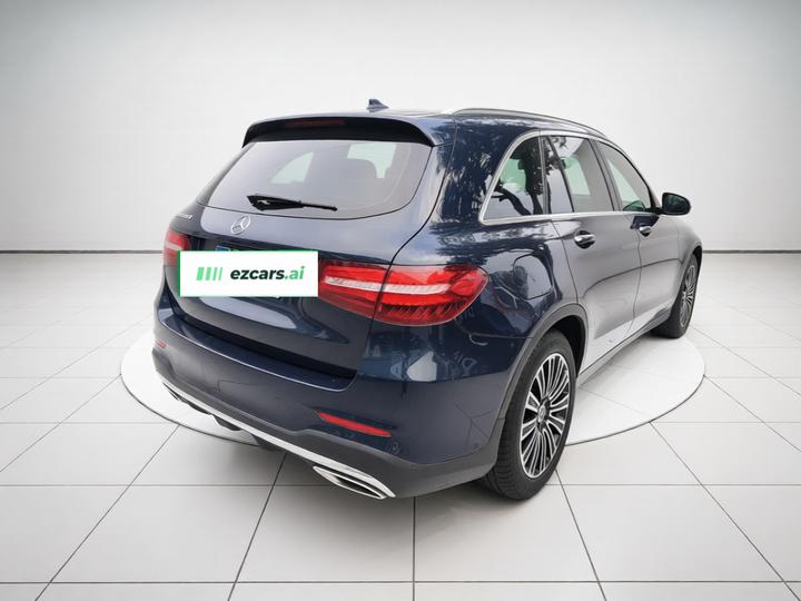GLC 2019 GLC 260 L 4MATIC Dynamic photo 6