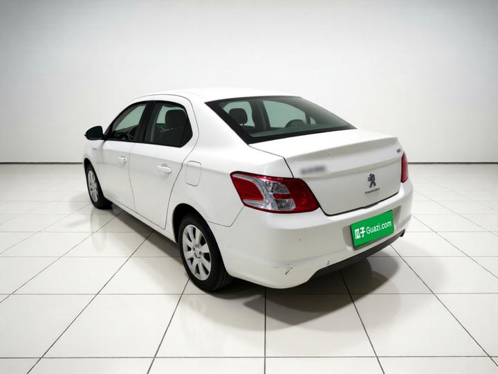 301 2016 1.6L MT Comfort photo 4