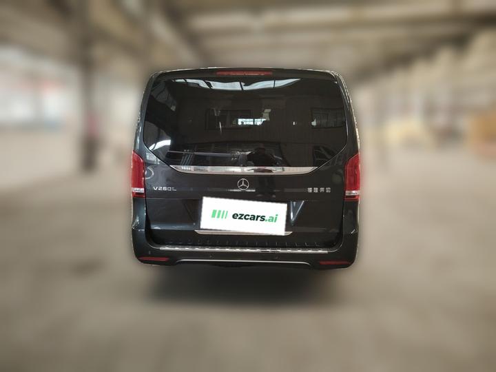 V-Class 2021 V 260 L Long Wheelbase Luxury photo 5