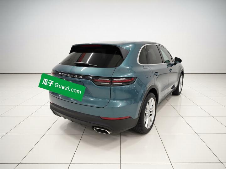 2019 Cayenne 3.0T photo 6