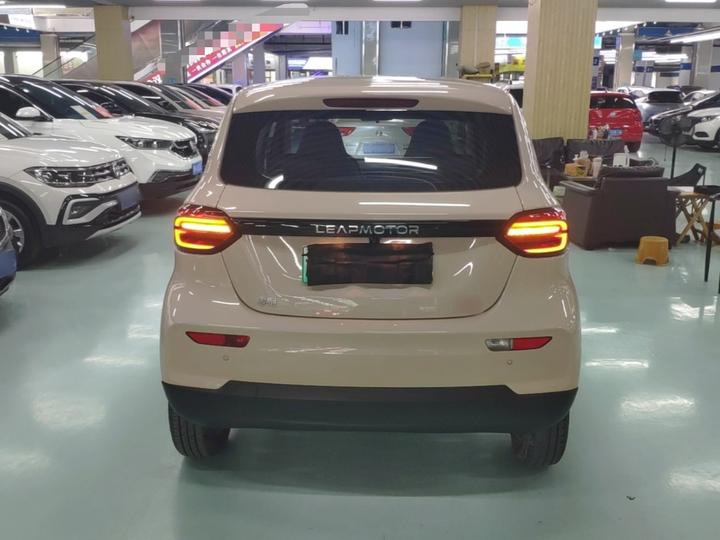 Leapmotor T03 2022 photo 3