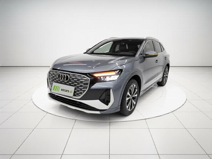 Q4 e-tron 2024 40 e-tron