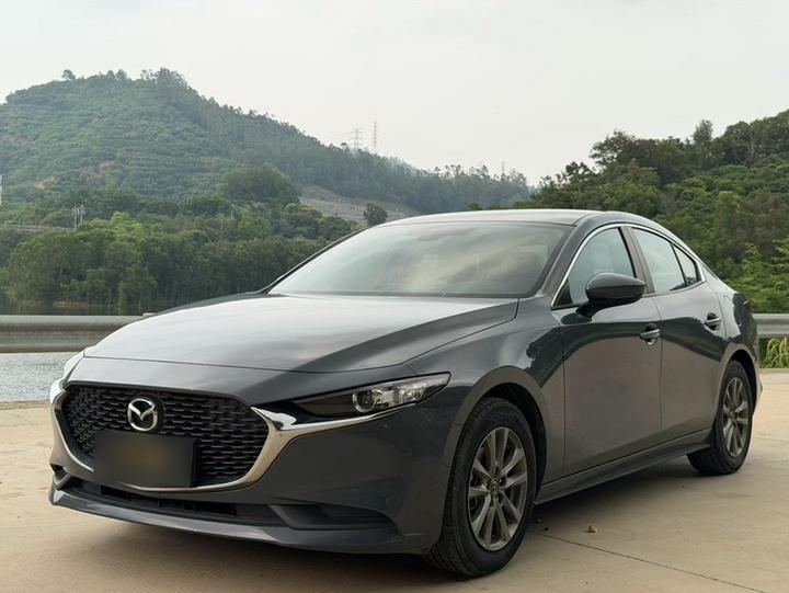 3 Axela 2022 2.0L AT