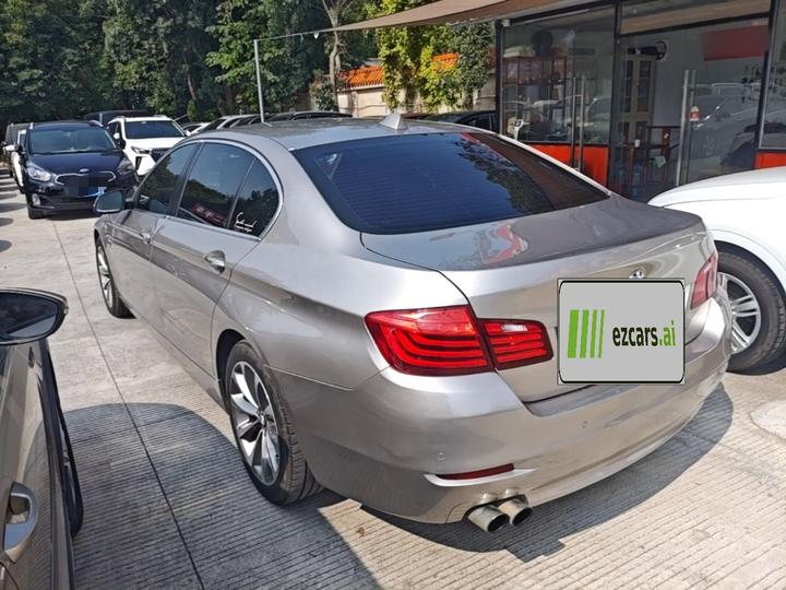 5 Series 2017 525Li Leading photo 4