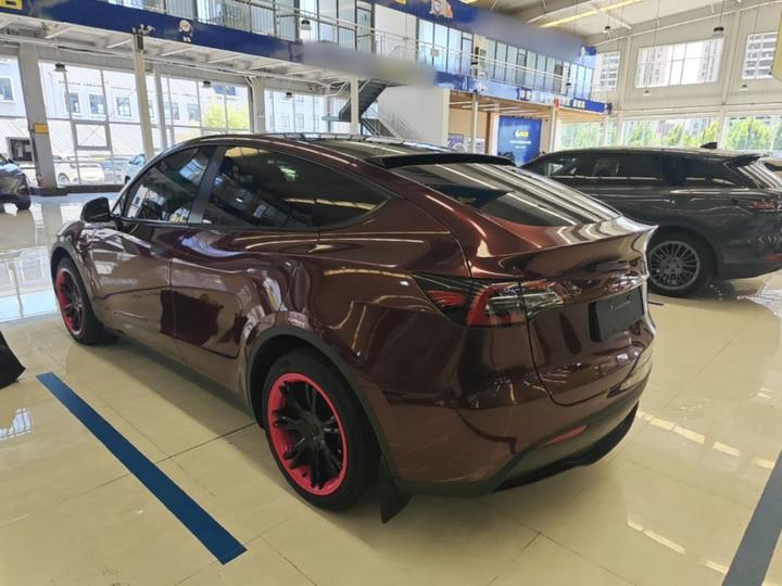 Model Y 2022 Facelift Long Range AWD photo 4