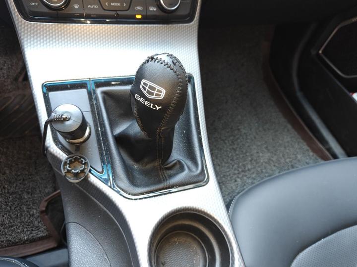 Emgrand GS 2016 Sport 1.3T MT photo 6