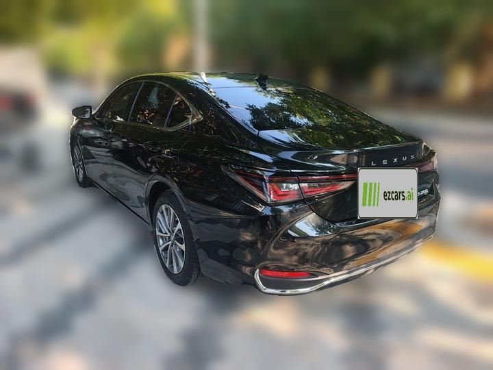 ES 2025 200 Exclusive photo 4