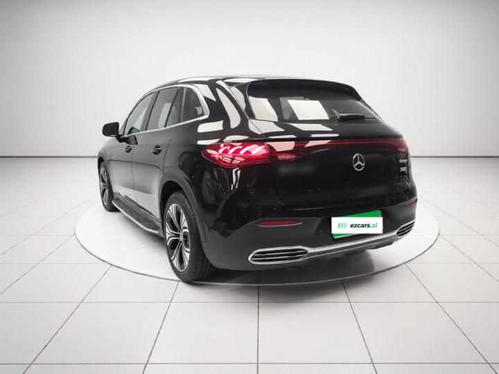EQE SUV 2024 500 4MATIC photo 4