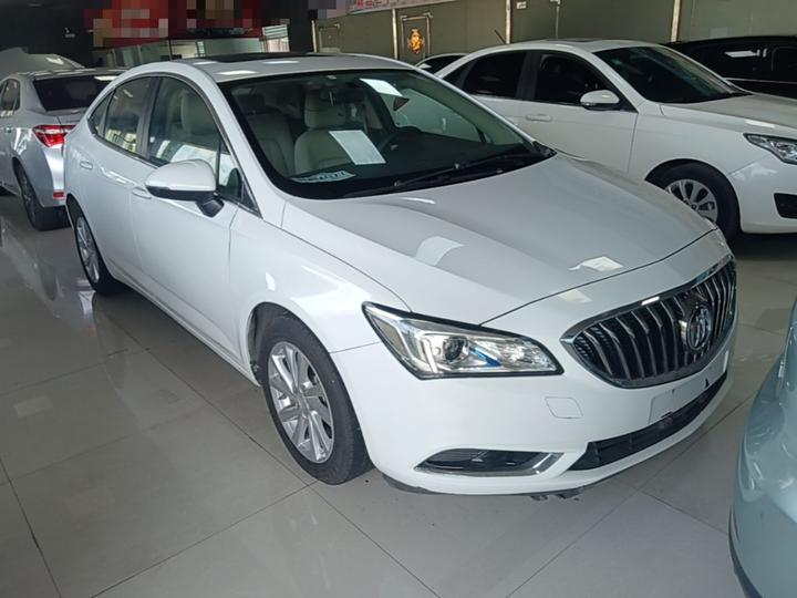 Verano 2017 Sedan 15S AT Progressive photo 3