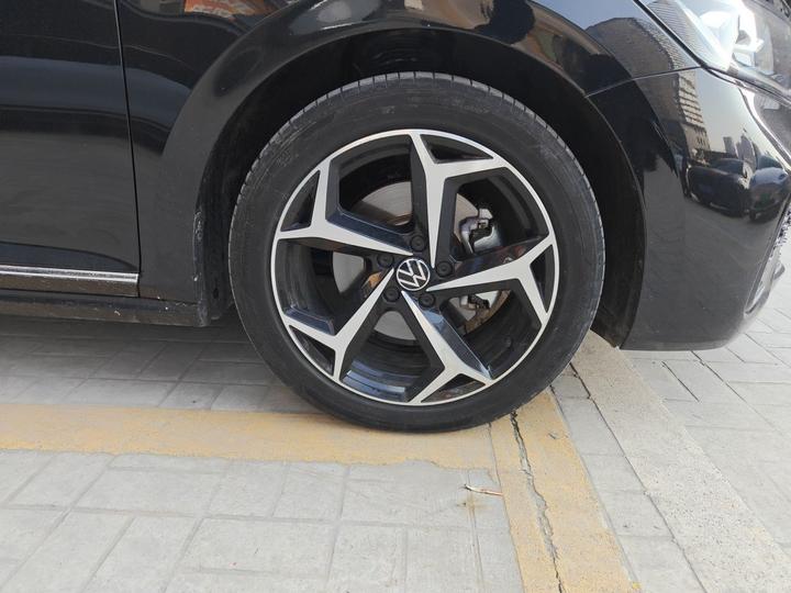 Passat 2024 380TSI photo 8