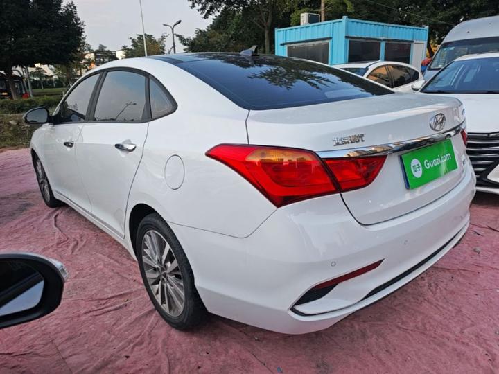Mistra 2019 1.6T AT Smart GLS China VI photo 4