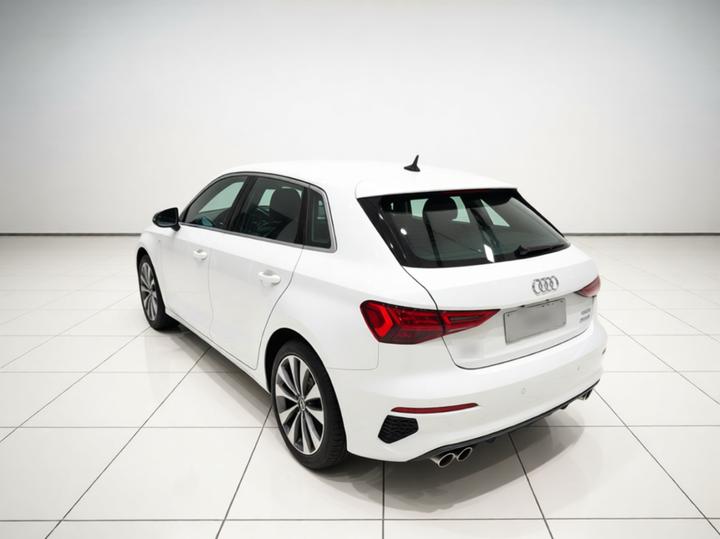 A3 2023 Facelift Sportback 35 TFSI Progressive photo 4