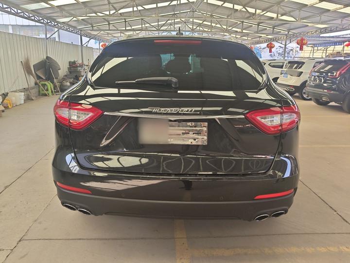 Levante 2016 3.0T Standard photo 3