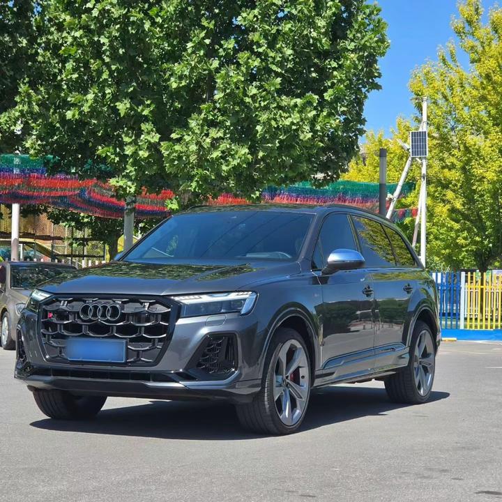 SQ7 2024 4.0 TFSI