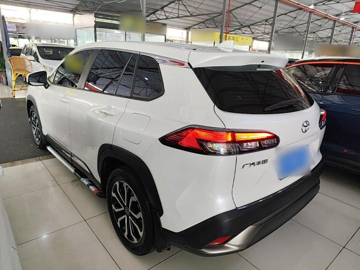 Frontlander 2022 2.0L CVT Luxury photo 4