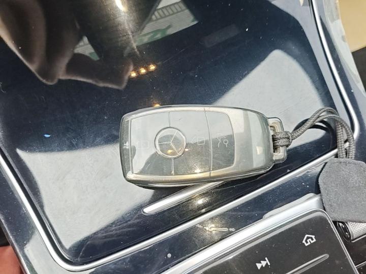 C-Class 2019 C 260 Sport photo 8